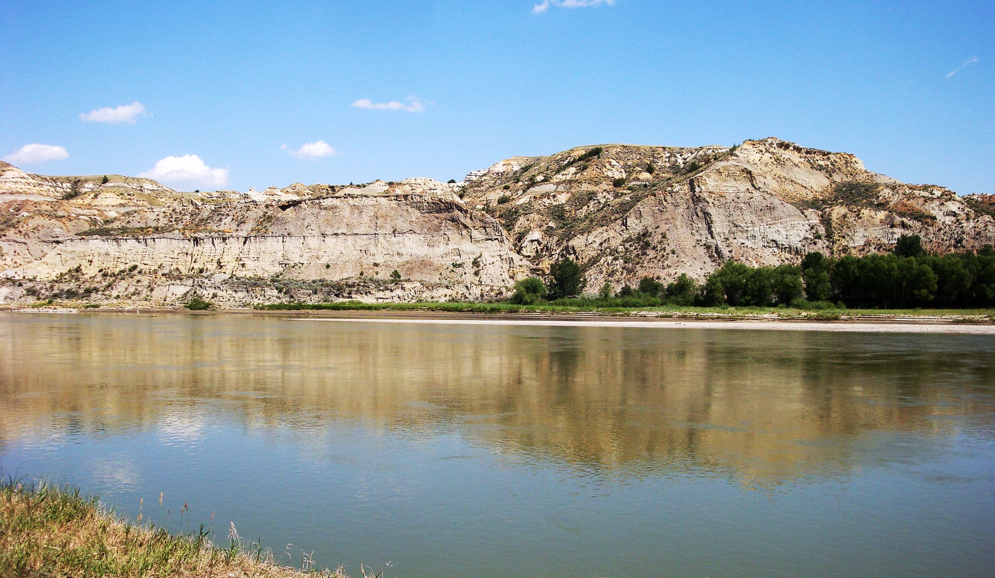 w-yellowstone_river_front-ed