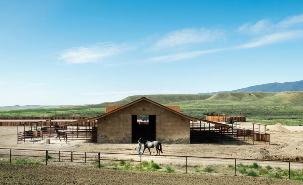 Crazy P Horse Facility